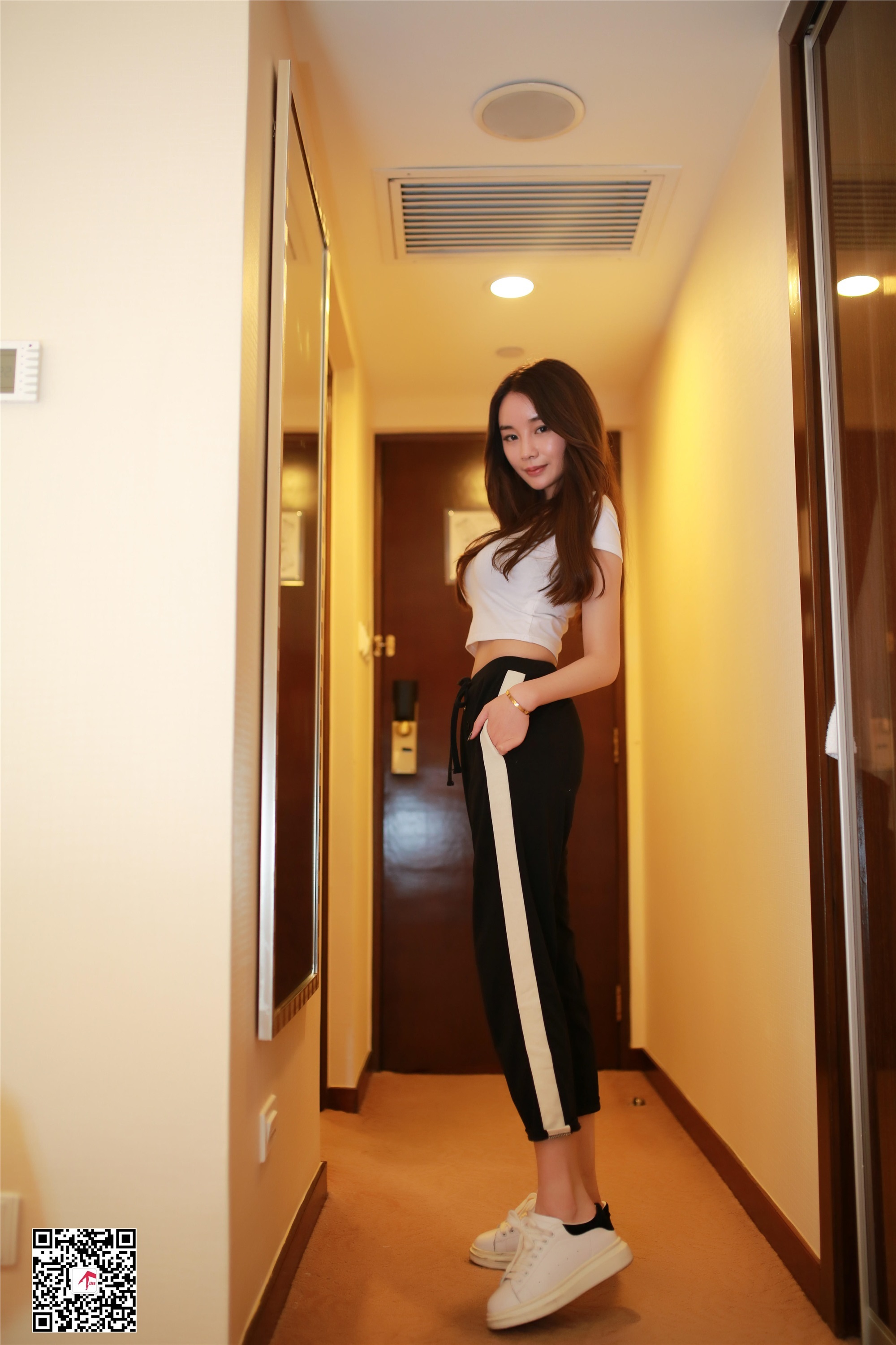 GIRLISS丽丝映像 - 敏敏《私生活》